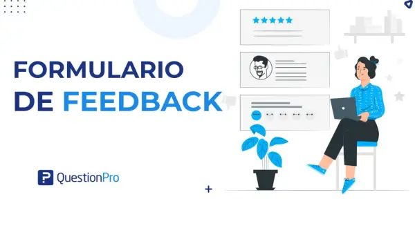 Formulario de feedback para una encuesta de satisfacción laboral. Una mujer usa una laptop mientras revisa comentarios y estrellas.
