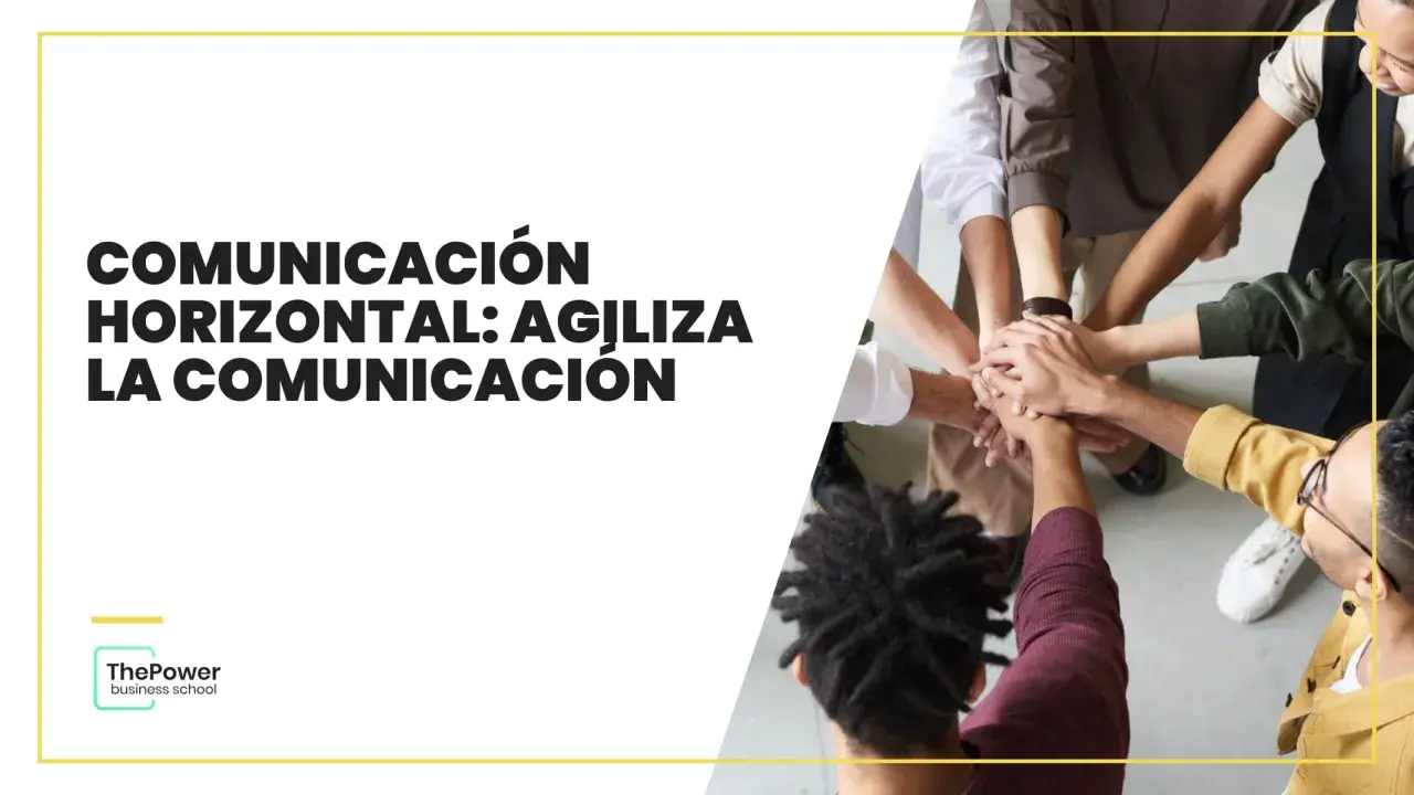 Manos unidas en equipo, simbolizando la **comunicación horizontal** y la colaboración.